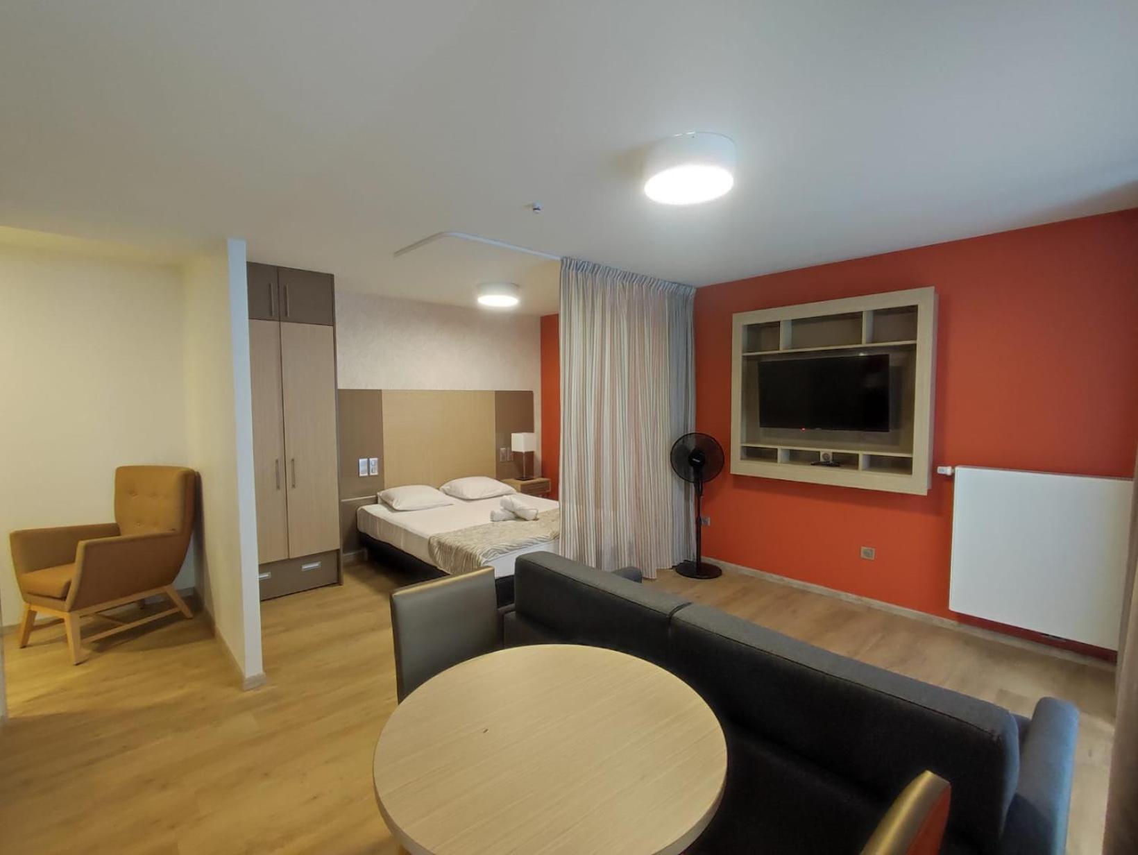 Zenao Frejus Lejlighedshotel Eksteriør billede