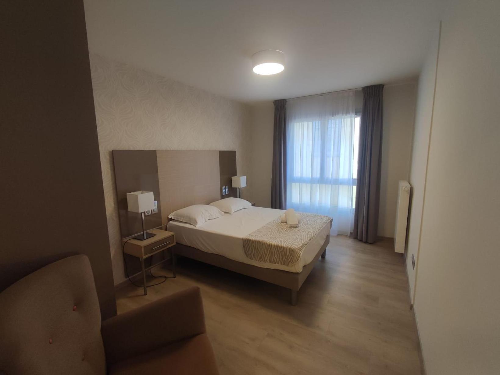 Zenao Frejus Lejlighedshotel Eksteriør billede